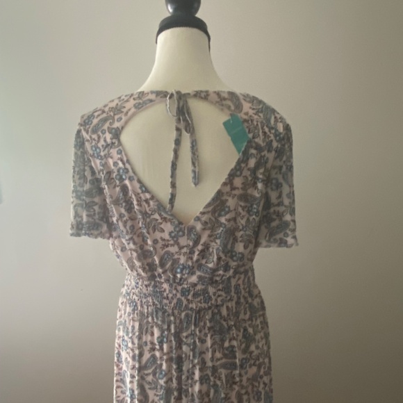 Open back long dress - Picture 2 of 3